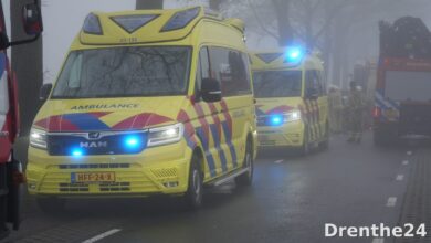 Automobilist urenlang bekneld na botsing met landbouwvoertuig in Oosterhesselen â Drenthe24