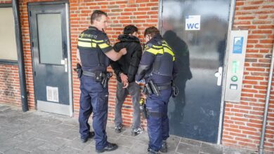 Man aangehouden voor winkeldiefstal bij Stationshuiskamer in Emmen – Drenthe24