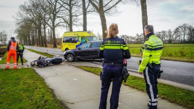 Motorrijder gewond na aanrijding met auto in Punthorst – Drenthe24